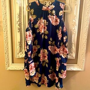 XHILIRATION COLD SHOULDER FLORAL DRESS